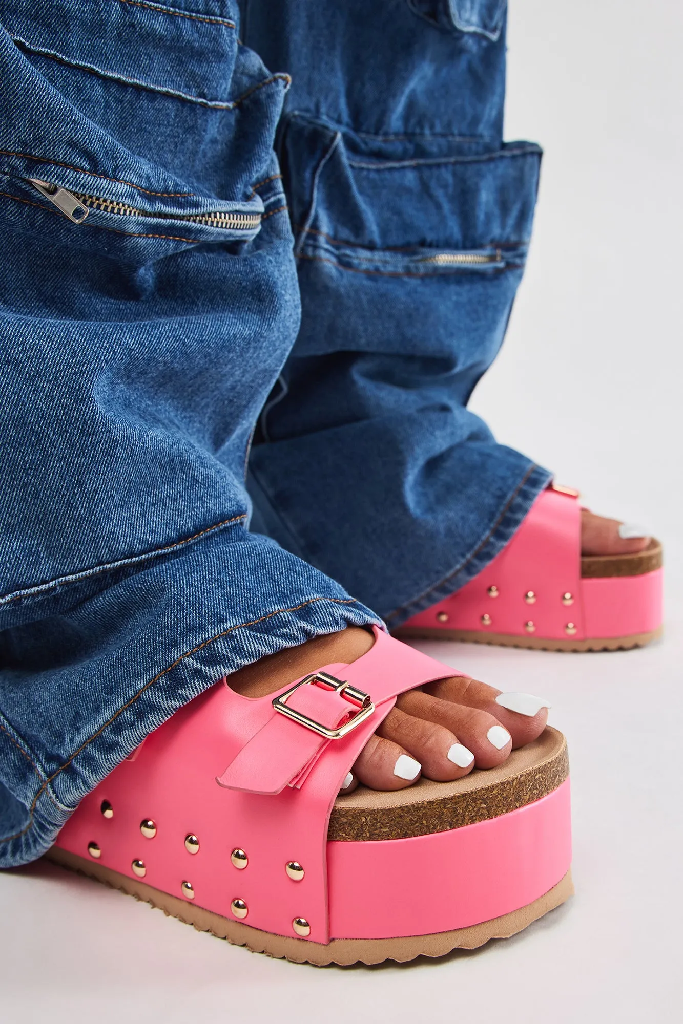 Almost Daily Flatform Sandals - Pink