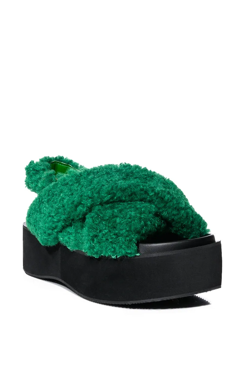 AZALEA WANG HANNAH FUR FLATFORM SANDAL IN GREEN