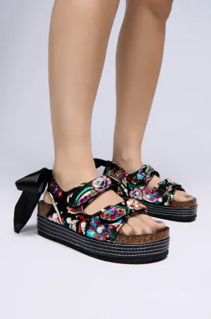 AZALEA WANG MACKLEY BROCADE IN BLACK FLATFORM SANDAL