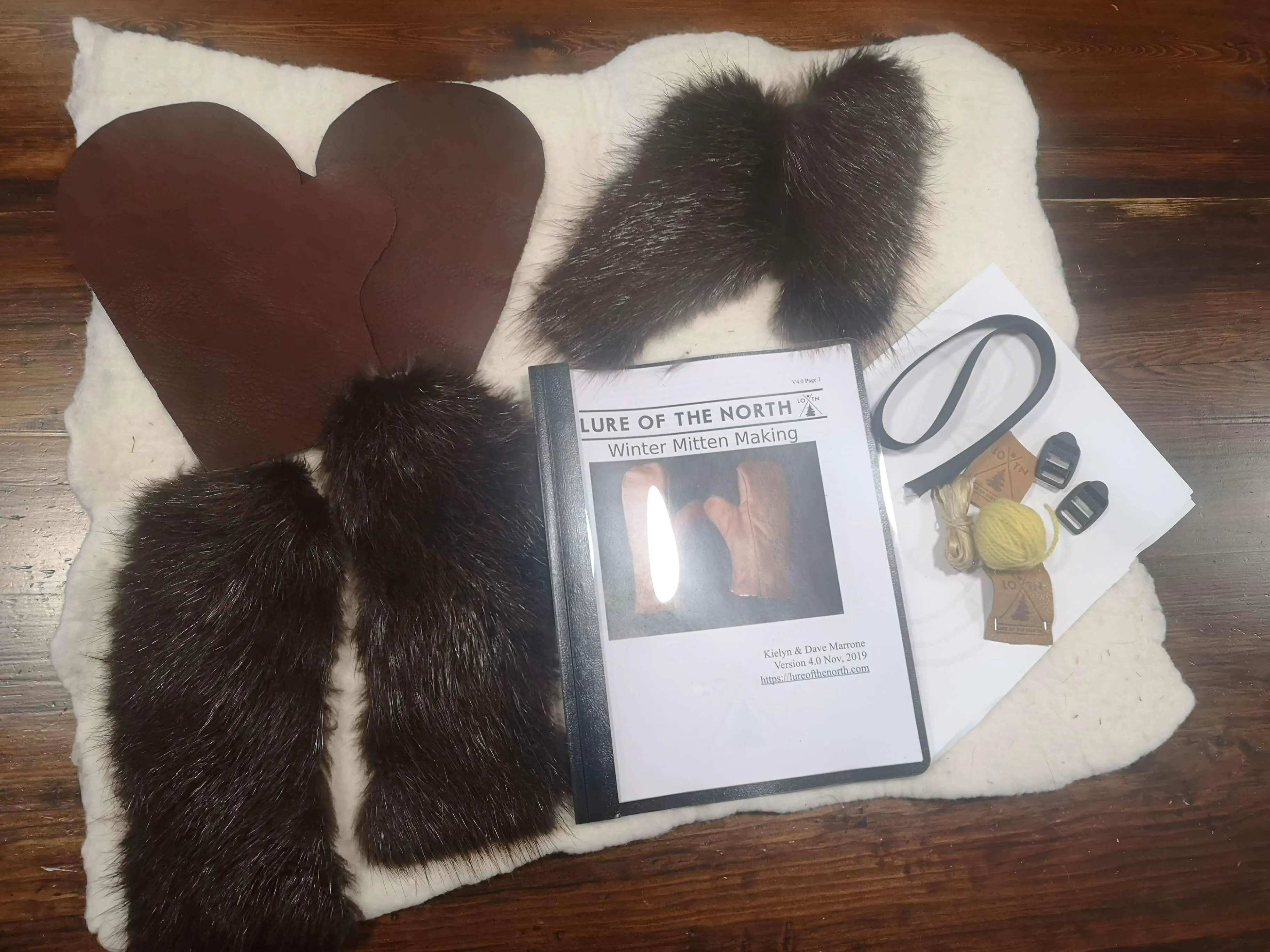 Beaver & Buckskin Mittens - DIY Kit