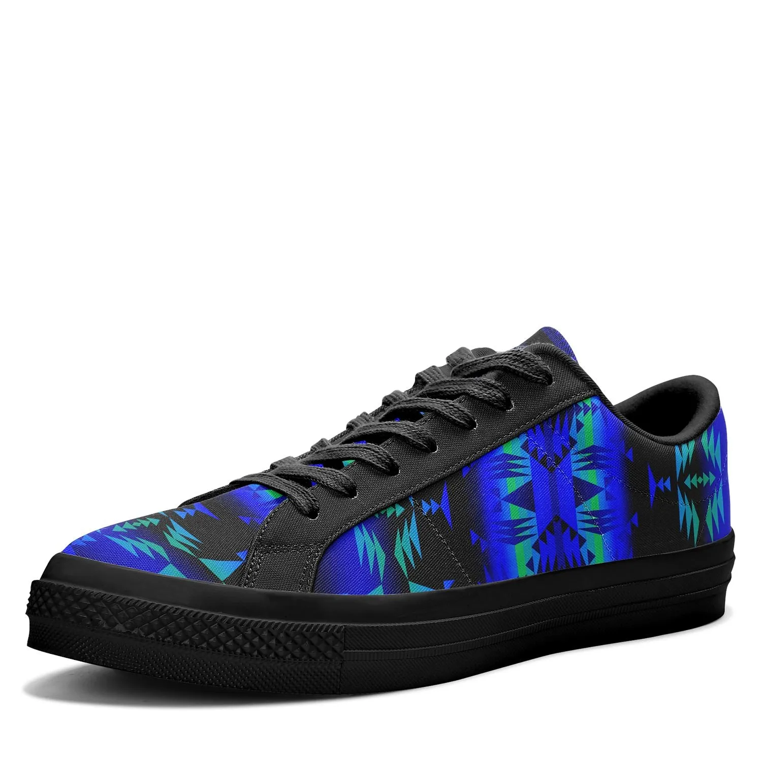 Between the Blue Ridge Mountains Aapisi Low Top Canvas Shoes Black Sole