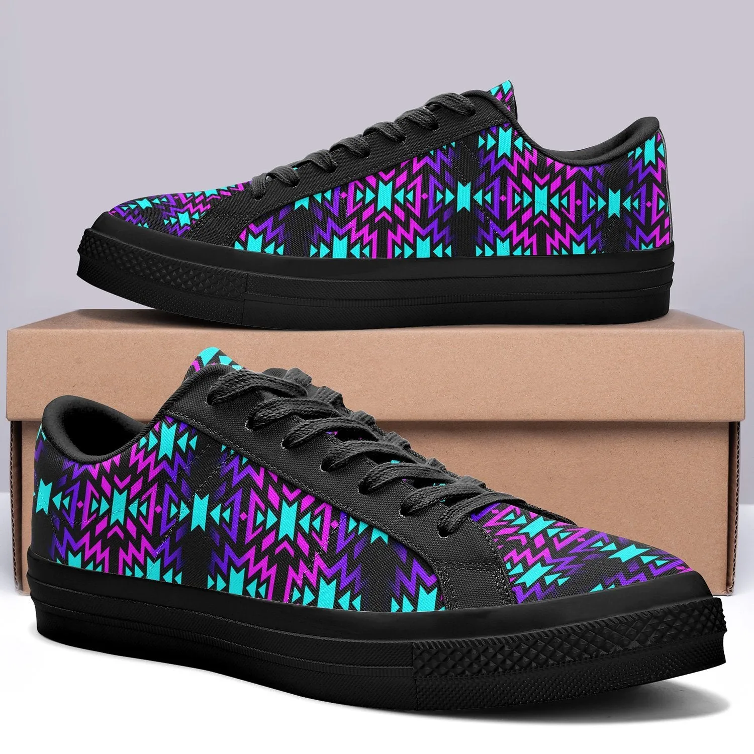 Black Fire Winter Sunset Aapisi Low Top Canvas Shoes Black Sole