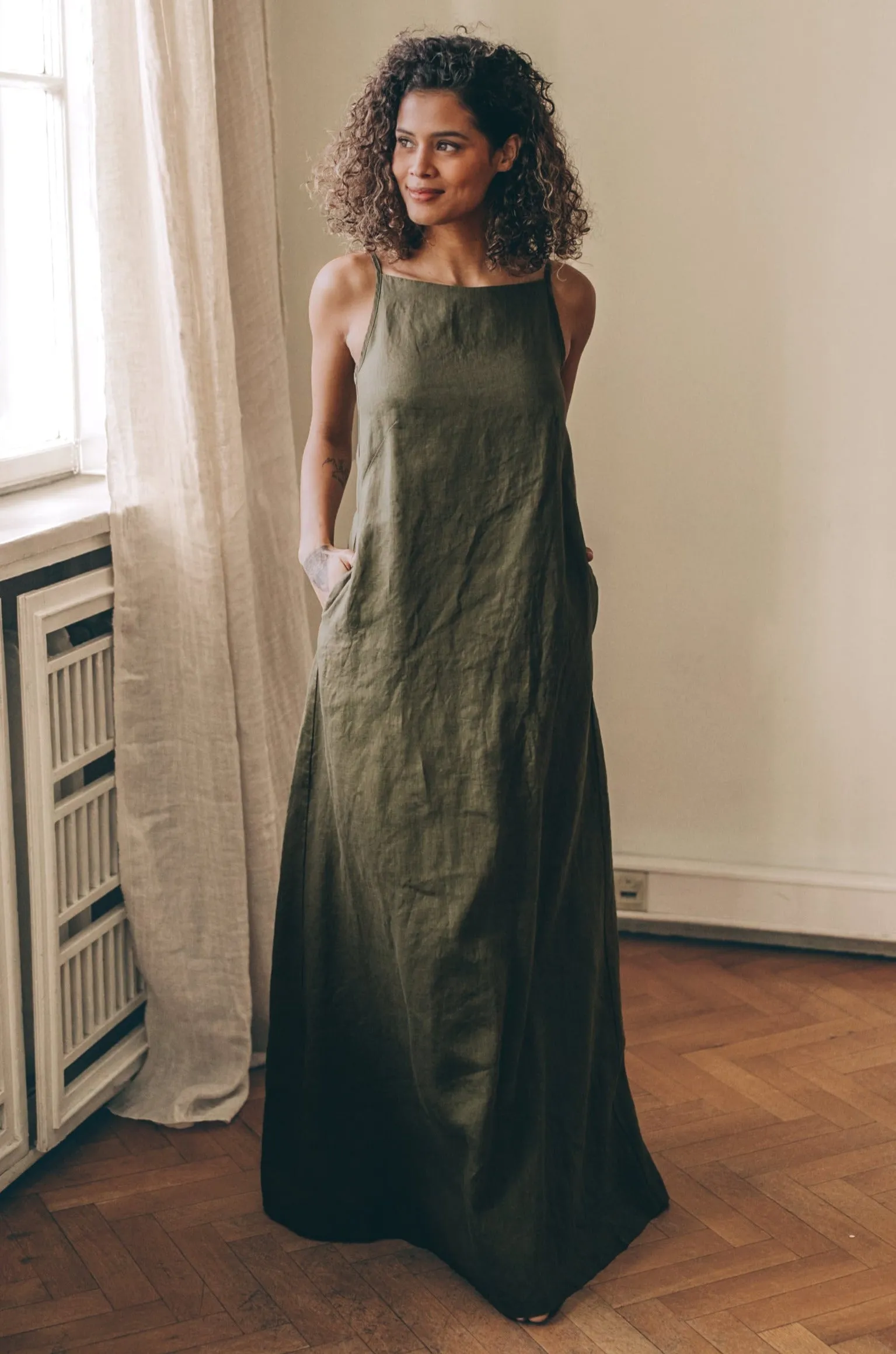 Boatneck Linen Maxi Dress