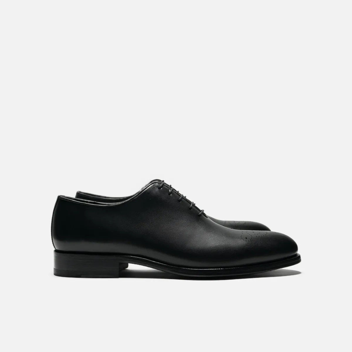 Demore Whole-Cut Dress Shoes