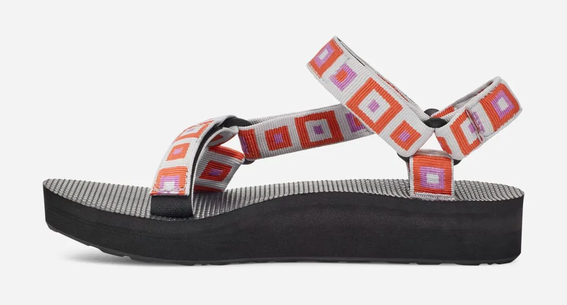 Midform Universal Sandal in Retro Squares Explore