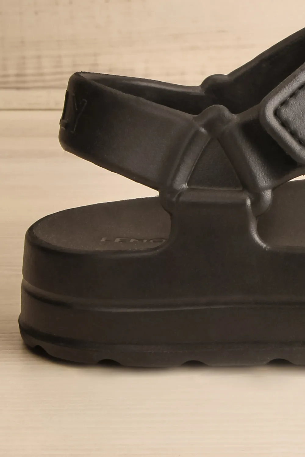 Nollah Black | Sandals w/ Velcro Closure