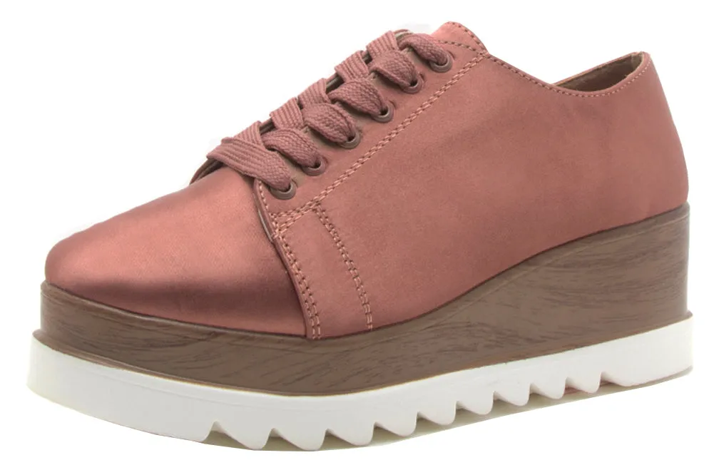 Qupid Women's Lace-Up Wood Platform Flatform Wedge Fashion Sneaker Oxford Shoe