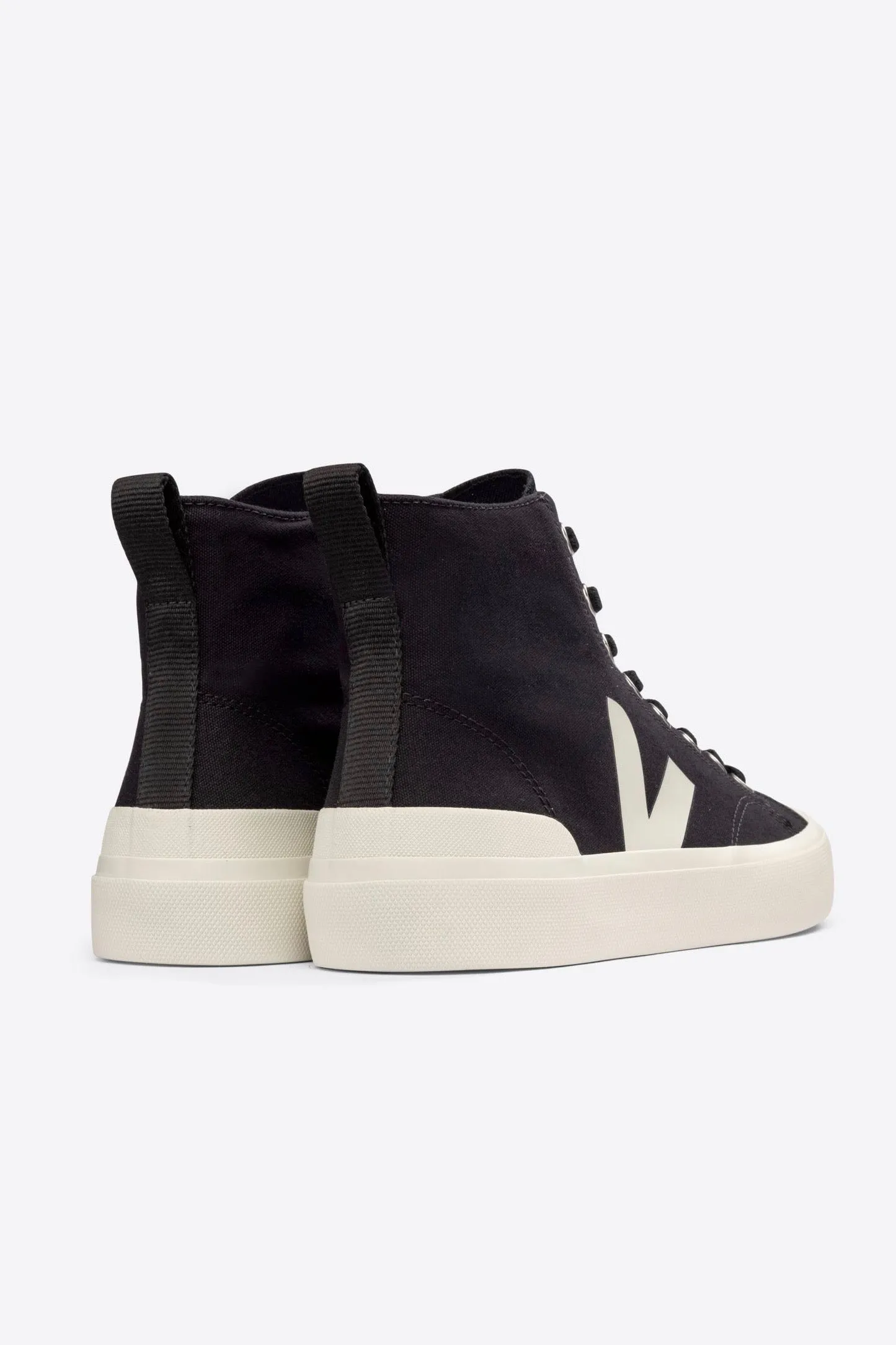 WATA II Canvas black pierre | Veja