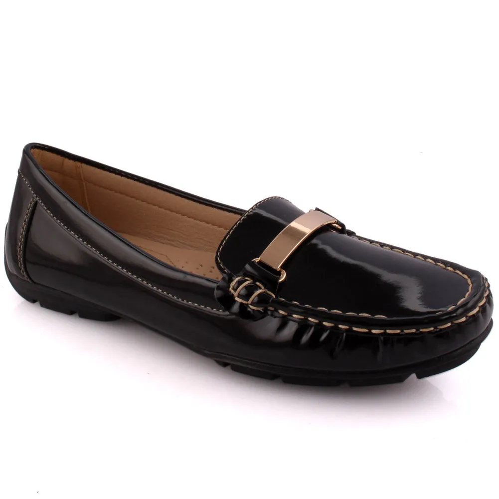 Women ‘Iriza’ Metal Detail Flat Moccasins