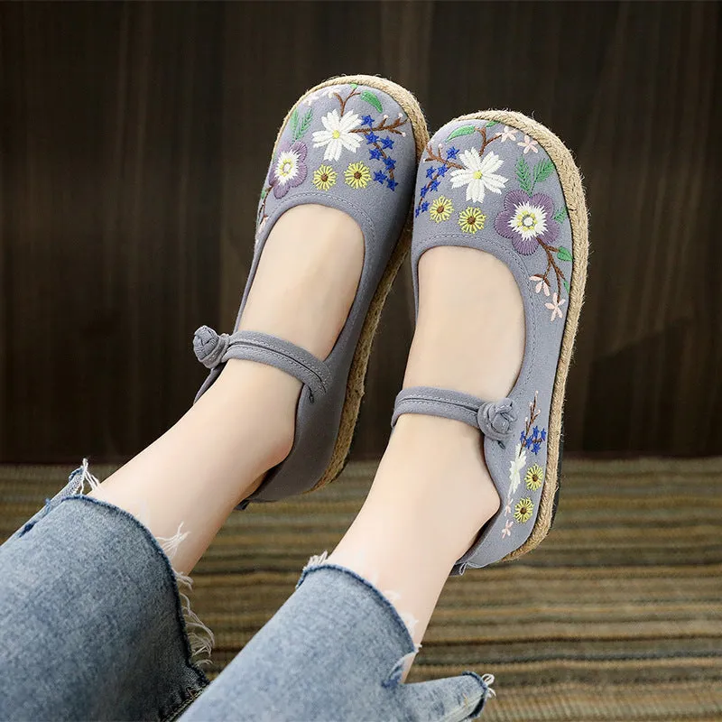 Women's Elegant Mesh Flat Embroidered Canvas Shoes